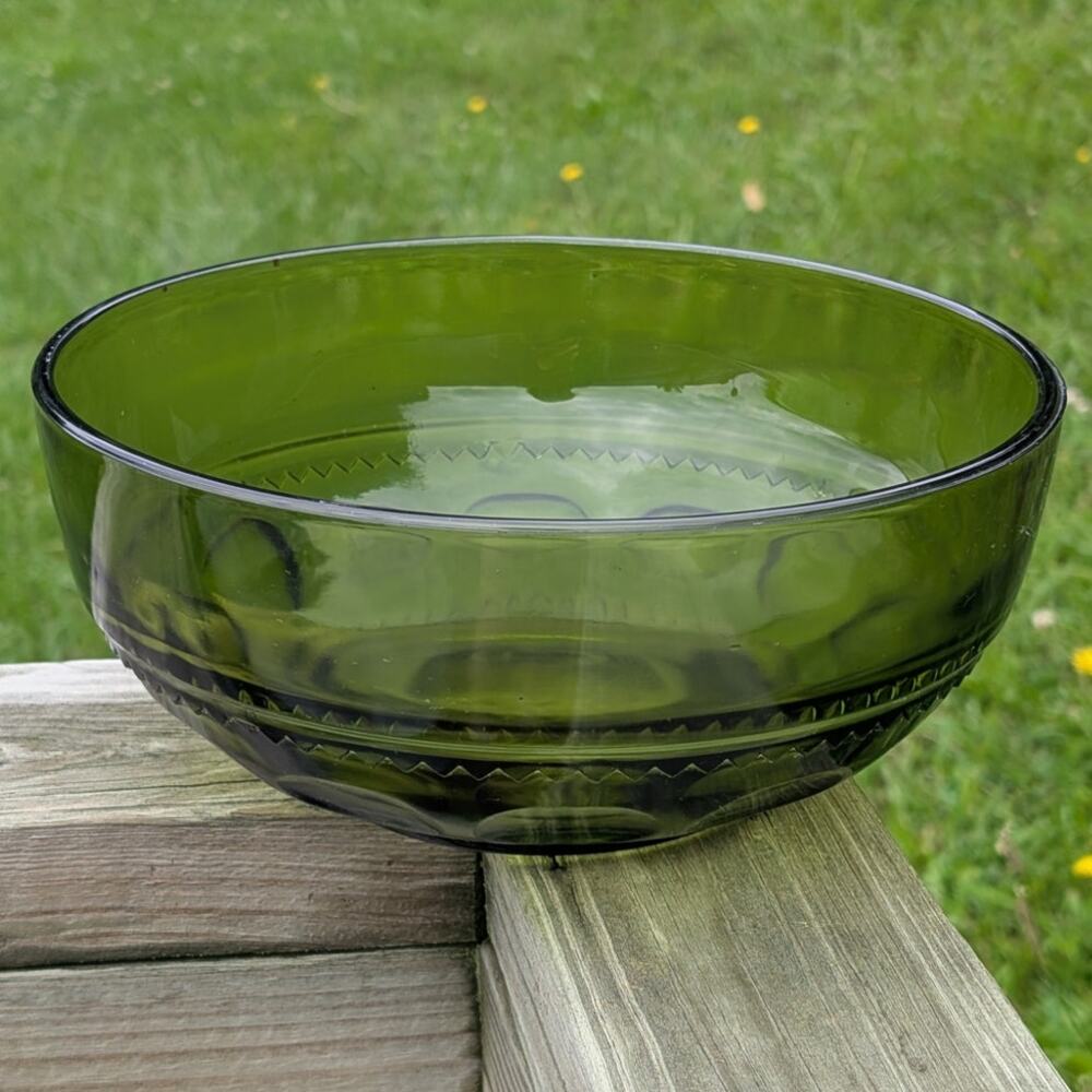 VTG Indiana Glass Green Kings crown Thumbprint Pattern Glass Bowl